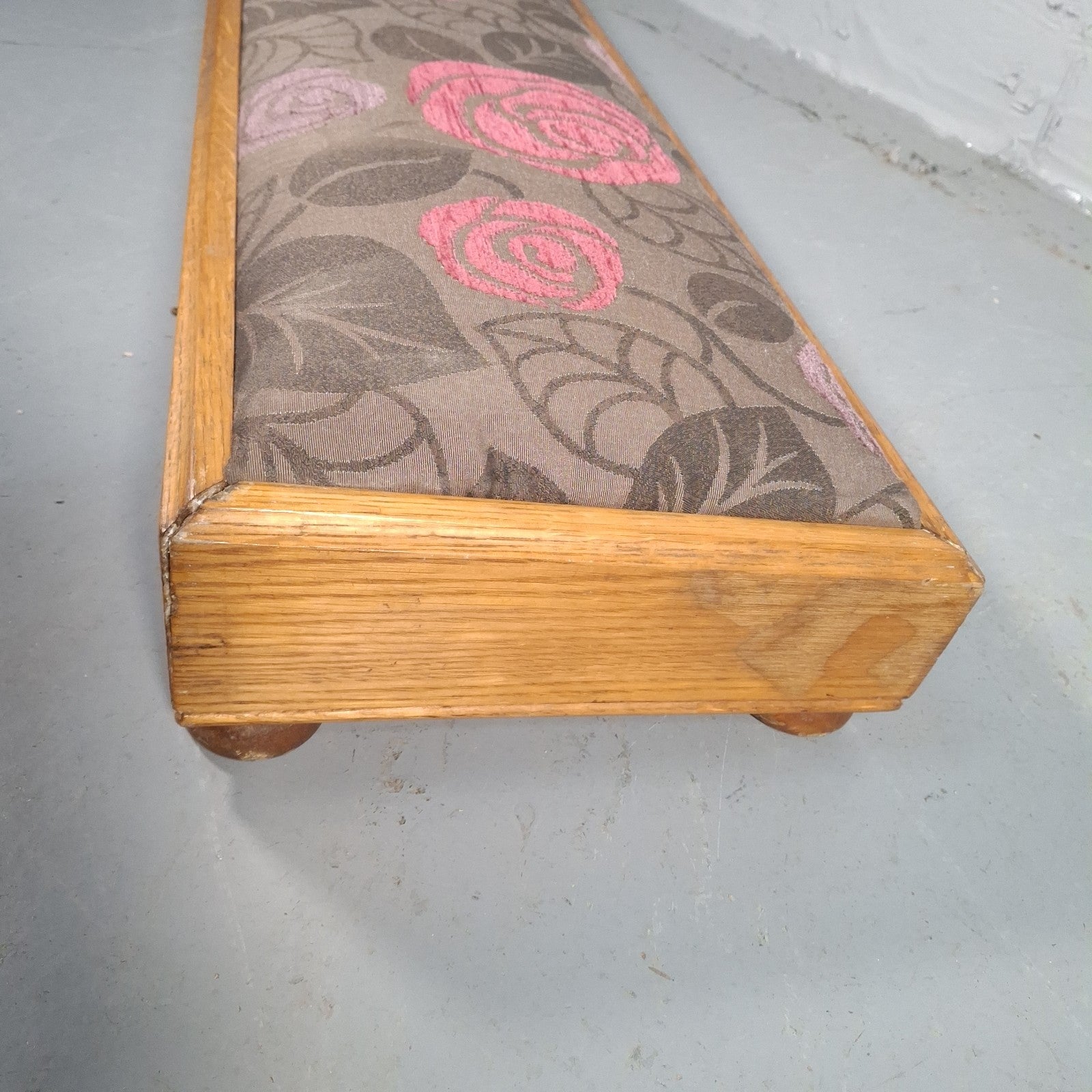 Kneeling Pad Prayer Stool Padded Removable Floral Top With Storage