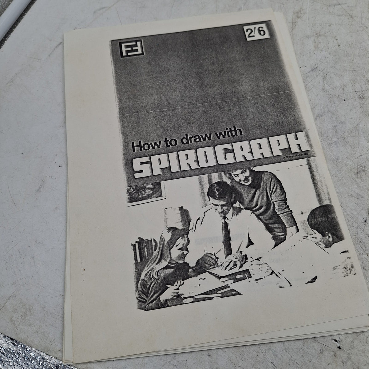 Denys Fisher Spirograph - Original 1960s/70s Set in Original Box - Vintage Drawing Toy - Used