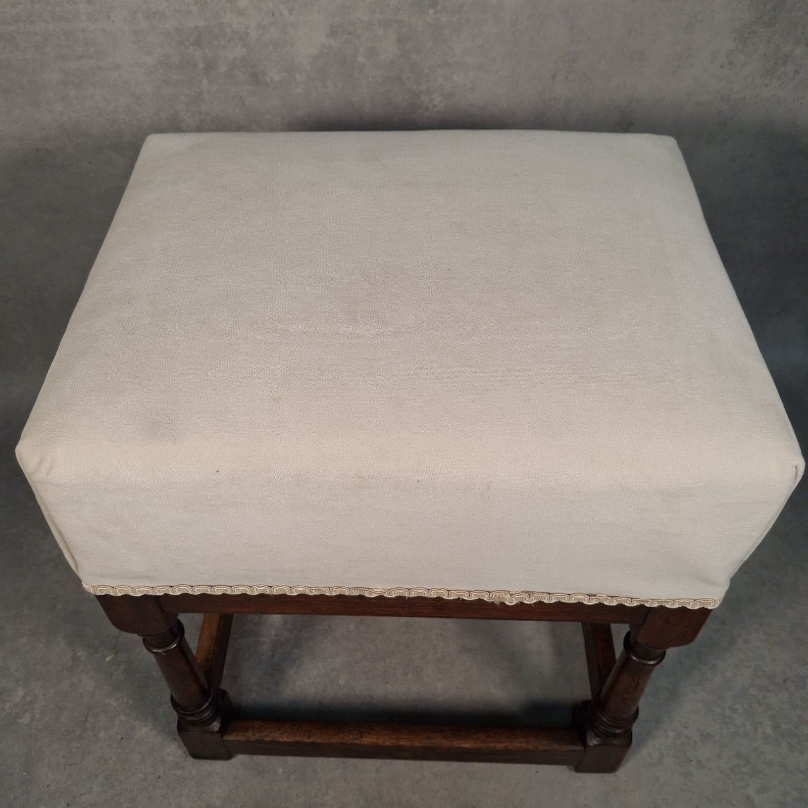 Parker Knoll Vintage Upholstered Footstool Ottoman Turned Legs Stool