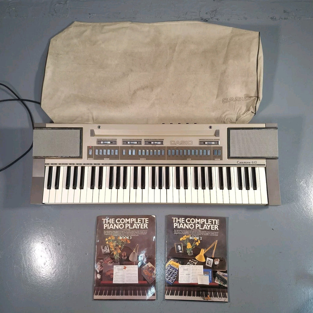 Rare VTG 1983 Casio Casiotone 610 Electronic Musical Keyboard Metal + Receipt