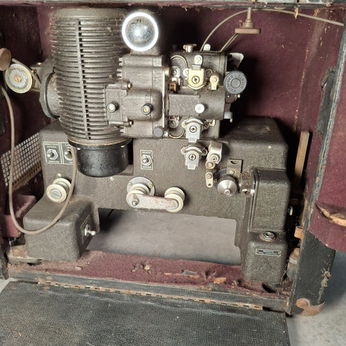 Bell Howell Filmosound Utility 16mm Projector 156 Model A For Spares Repair