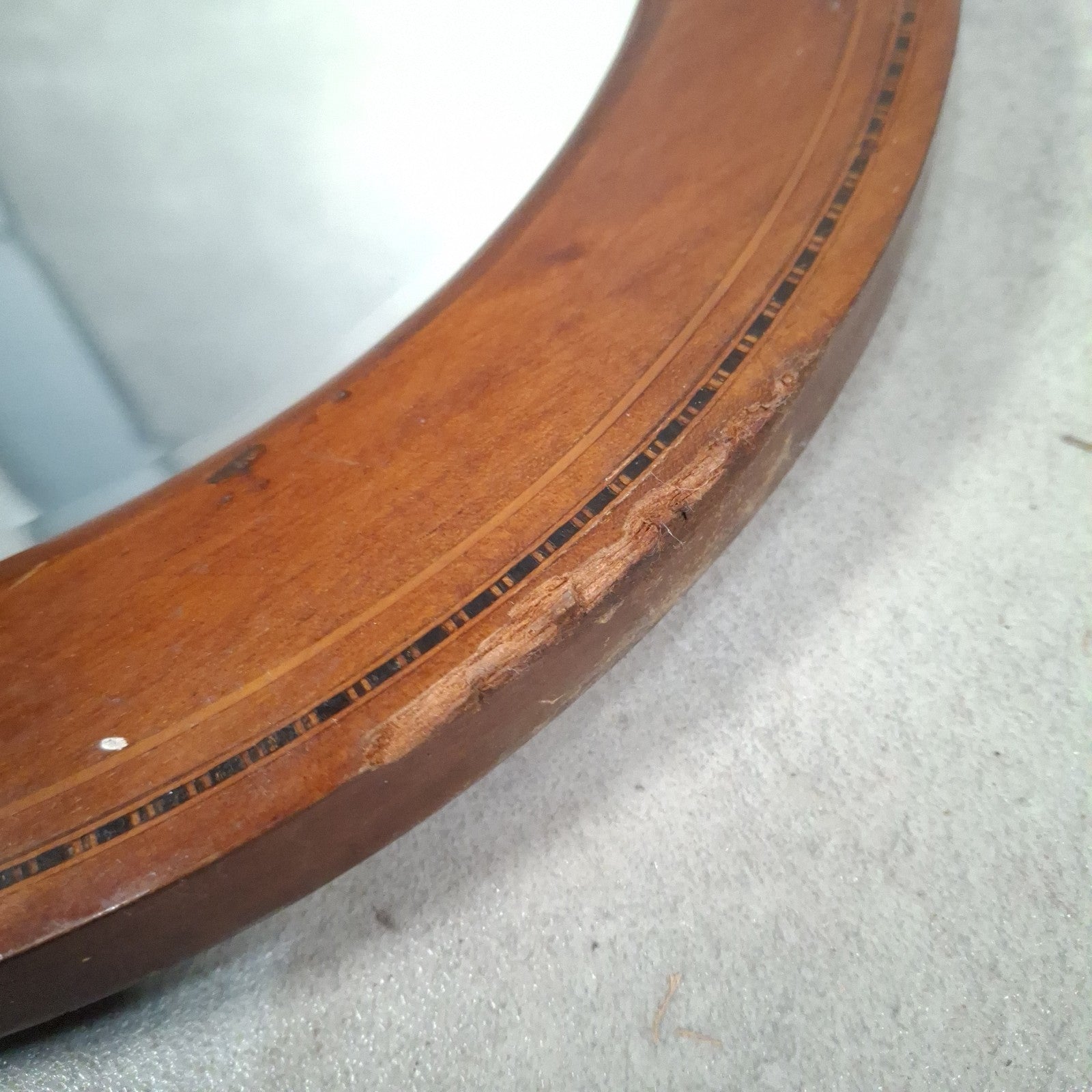 Antique Edwardian Oval Bevelled Wall Mirror | Inlaid Mahogany Frame | c.1900s | 85cm | Used