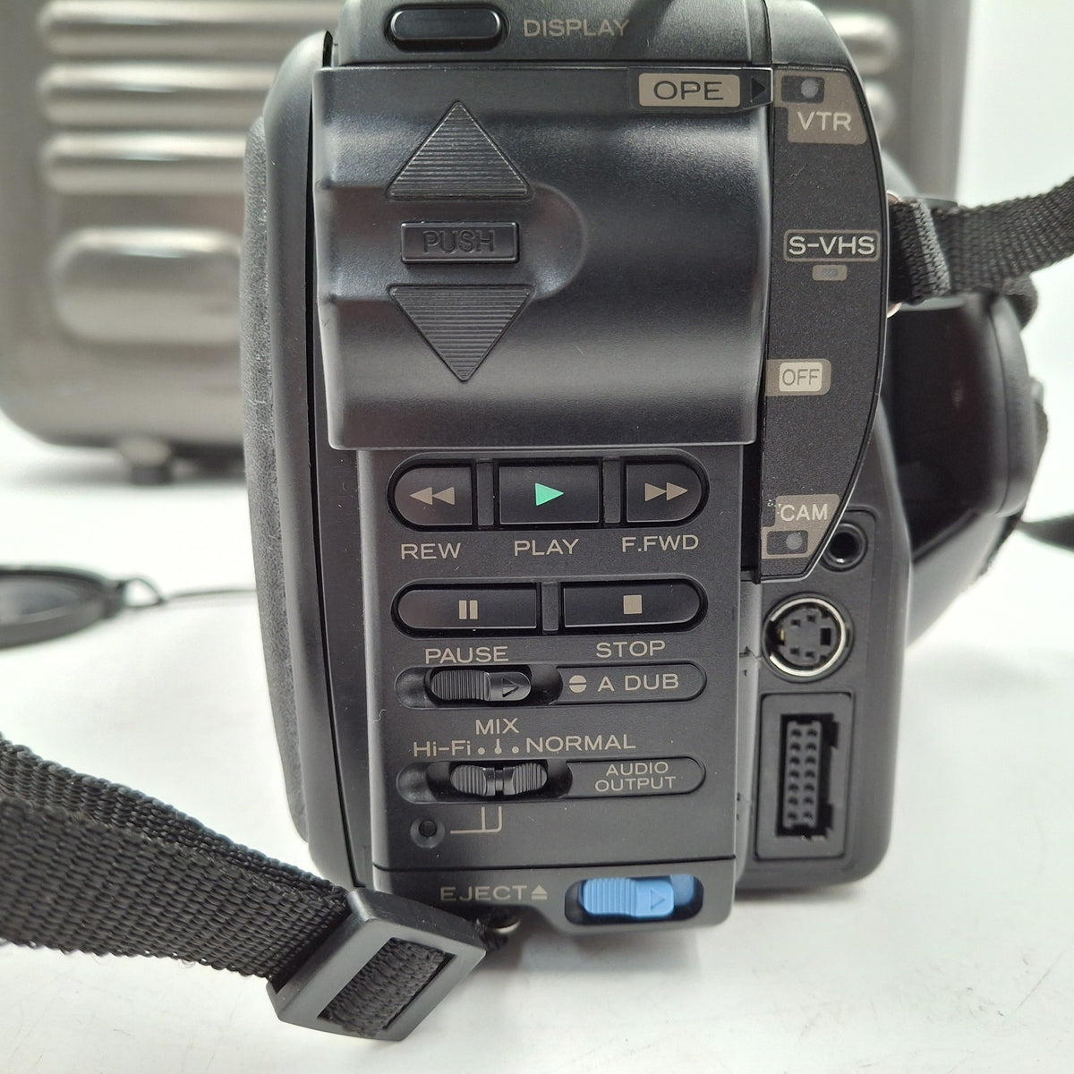 Hitachi VM-S83E S-VHS-C Camcorder with Stereo Mic, Battery, Hard Case & Manual - Used - Untested