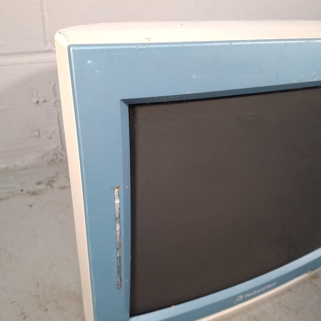 Packard Bell A727 Display Monitor Gaming CRT 17" Prop Spares & Repair