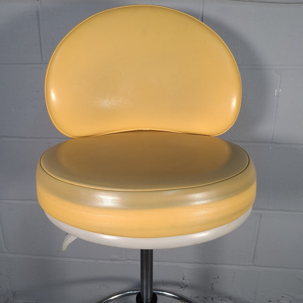 Murray HADV GN Dentist Stool Chair Hydraulic Swivel Yellow