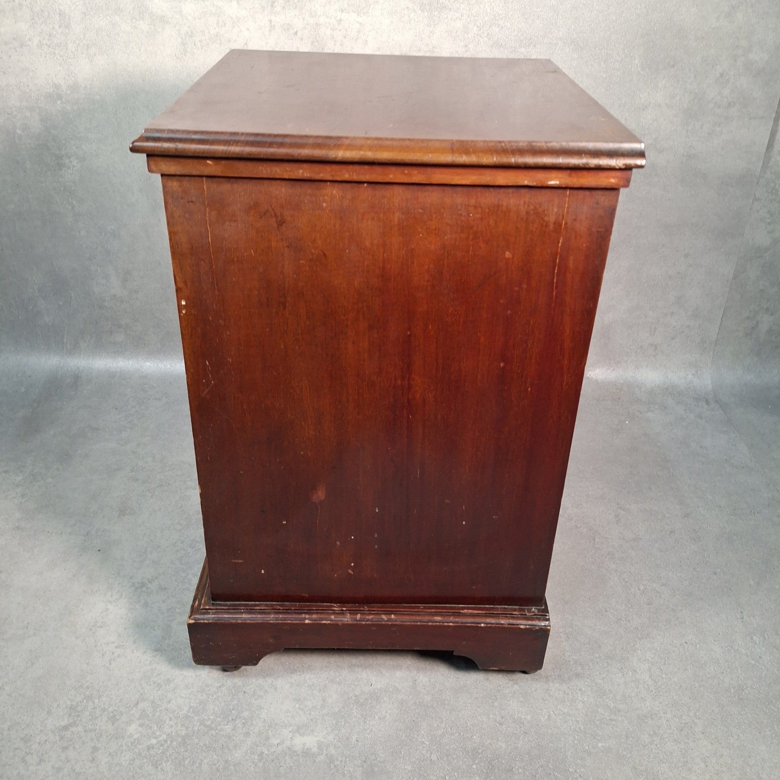 Antique 10” 78rpm Gramophone Record Cabinet on Castors Shellac Disc Storage Unit
