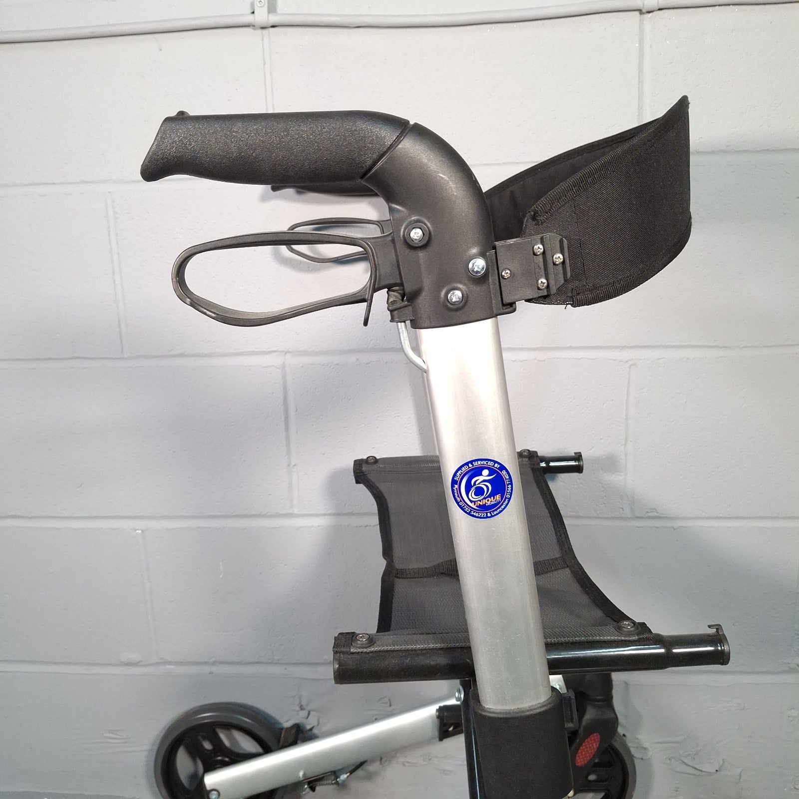 Drive WA018 X-Fold Rollator Walker with Seat & Backrest | Adjustable Height | Used | Silver