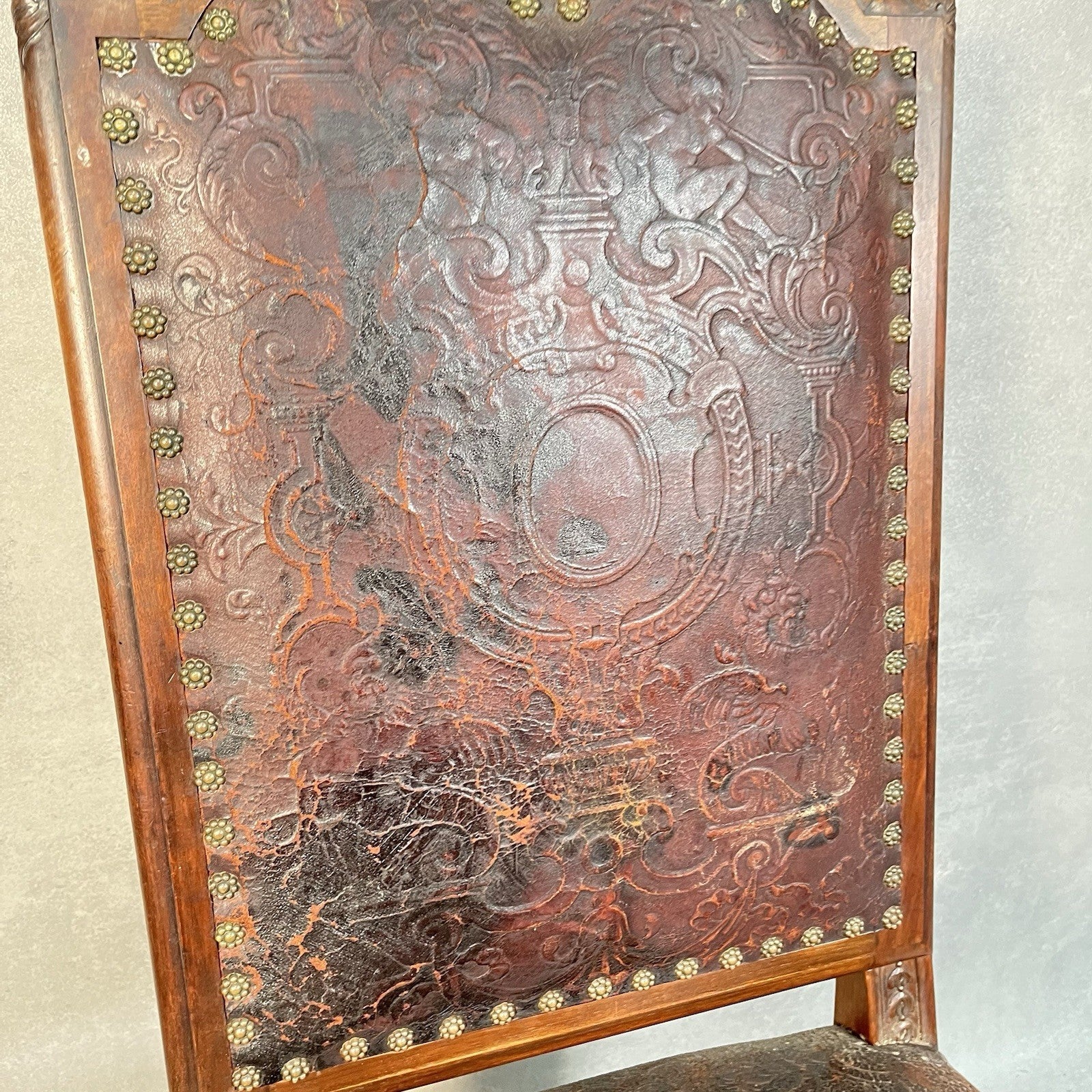 Antique Victorian Renaissance Revival Oak Hall Chair c.1880s Tooled Leather Seat