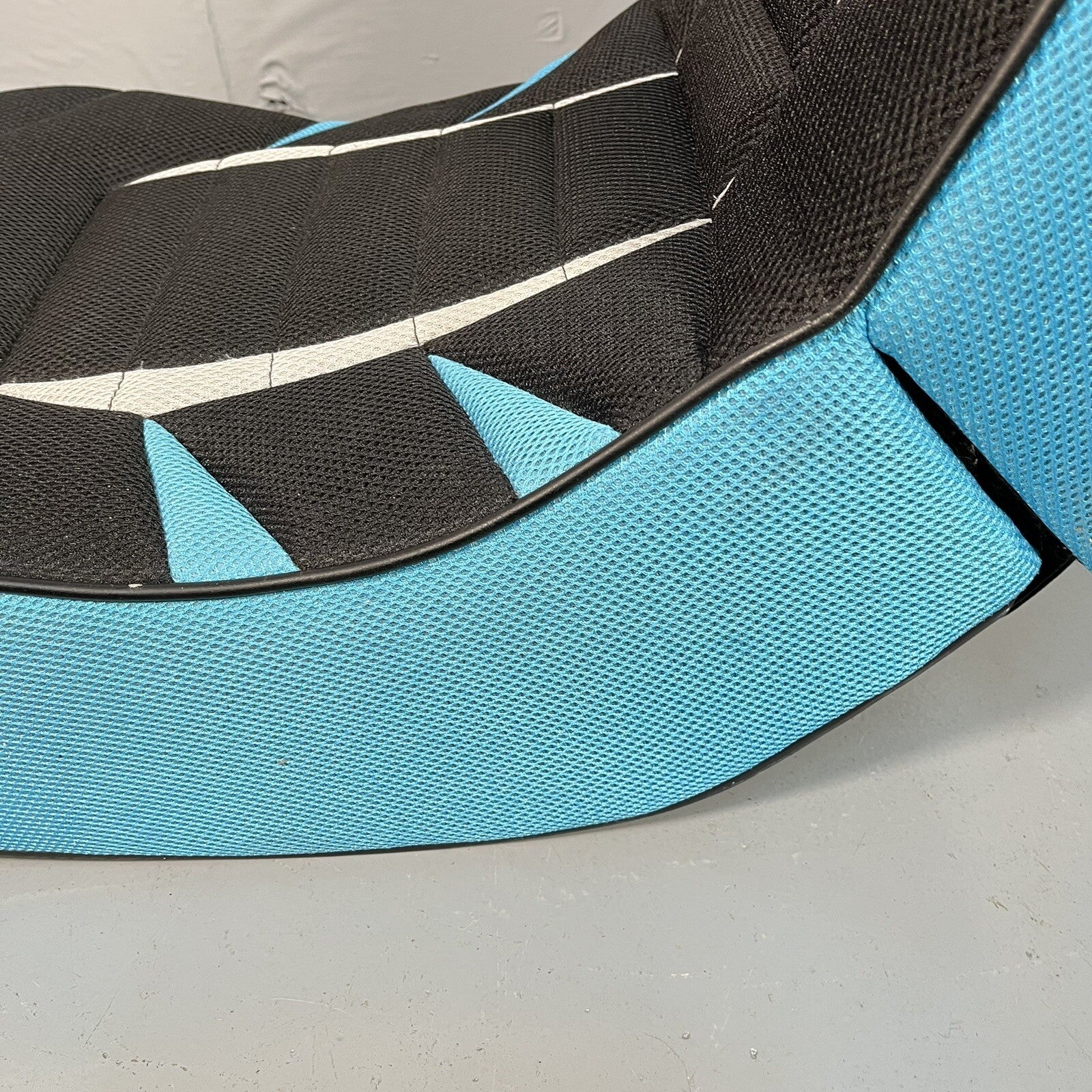 Brazen Python 2.0 Bluetooth Gaming Chair - Blue