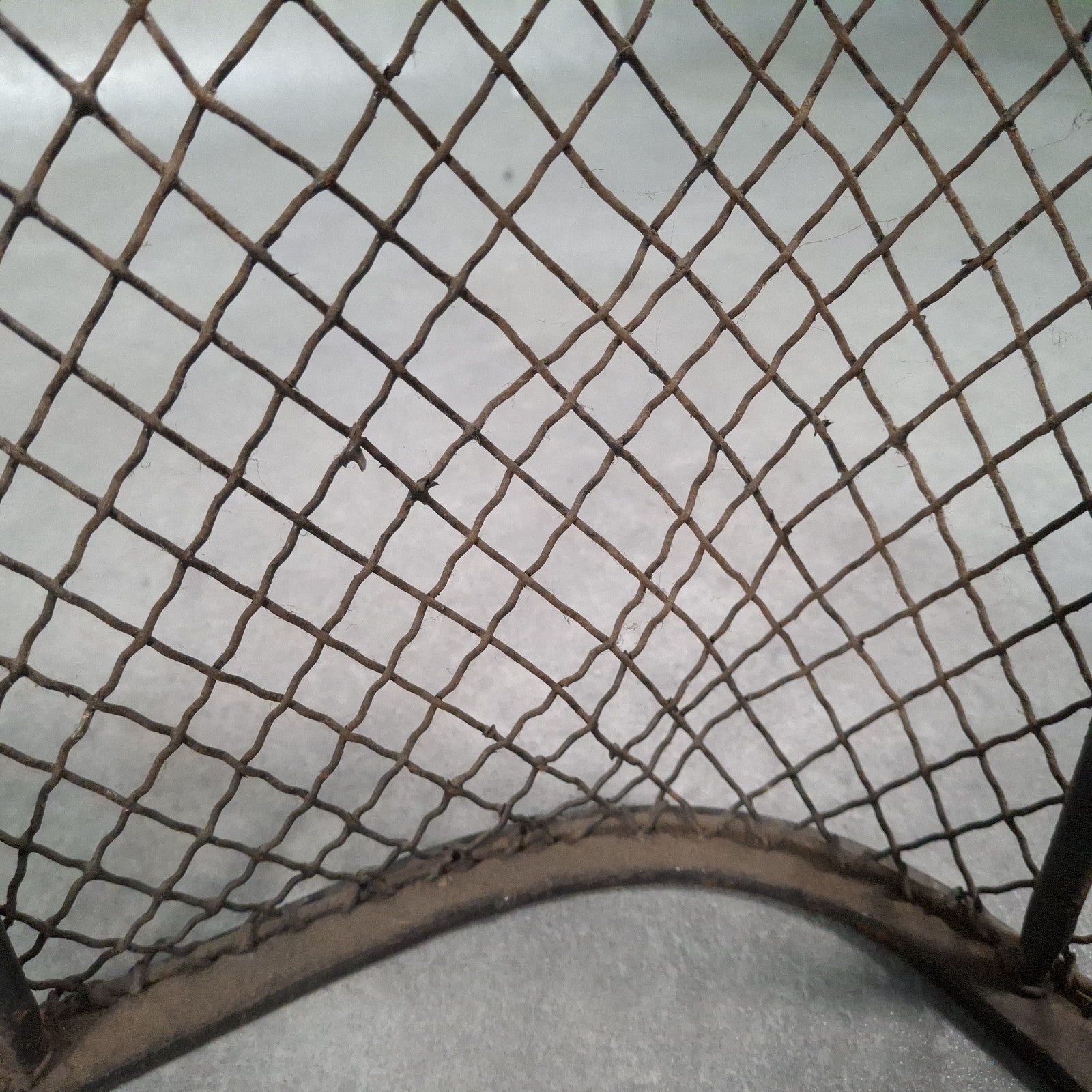 Antique 19th Century Nursery Spark Guard Brass Rim & Wire Mesh Fireplace Screen