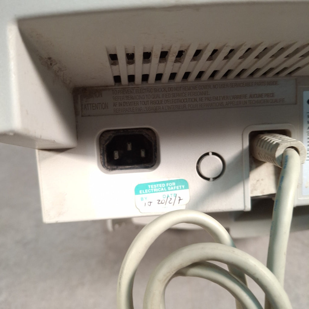 Samsung SyncMaster 753s 17" CRT VGA Monitor | 2002 | Beige | Retro PC & Gaming Display
