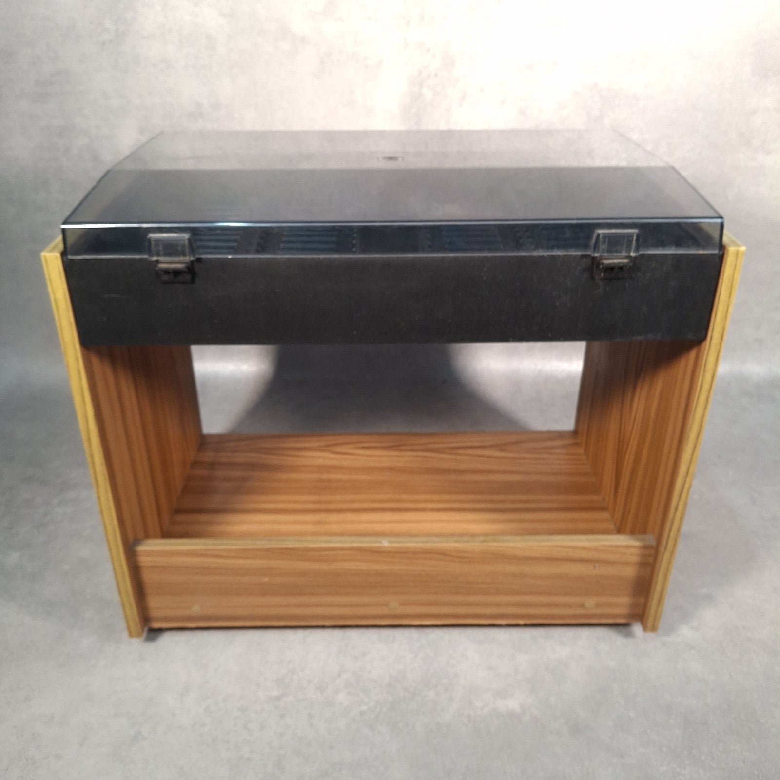 Vintage Concept 2000 Music Mobile Cassette Storage Trolley on Castors Holds 80
