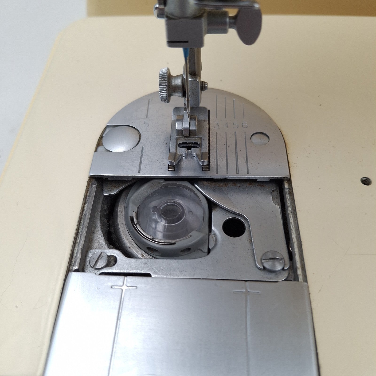 Singer Starlet 353 Vintage Sewing Machine | 1970s | Genie Floral Design | Made in France | Used