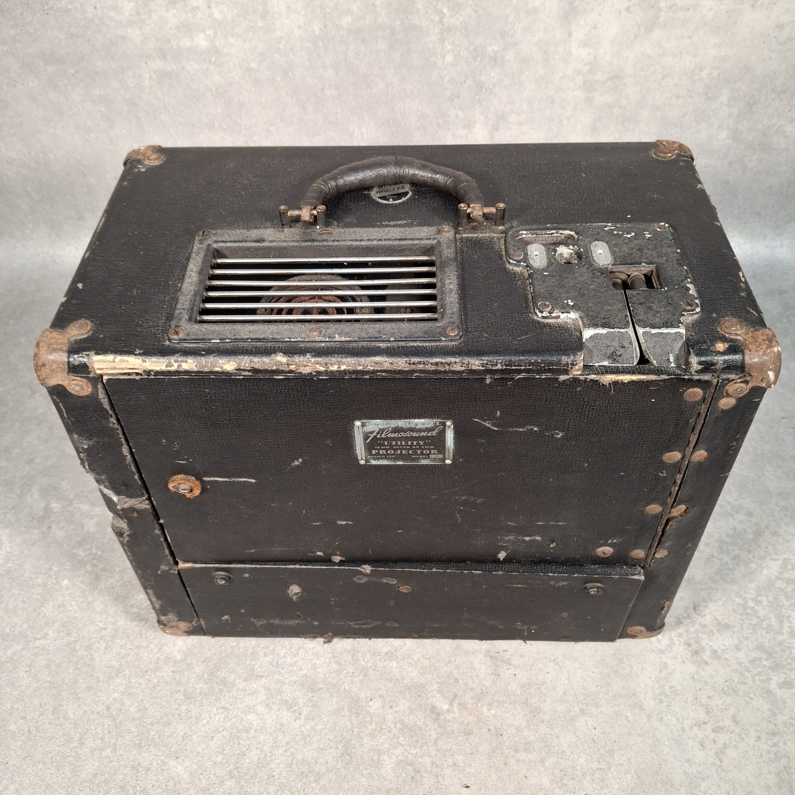 Bell Howell Filmosound Utility 16mm Projector 156 Model A For Spares Repair