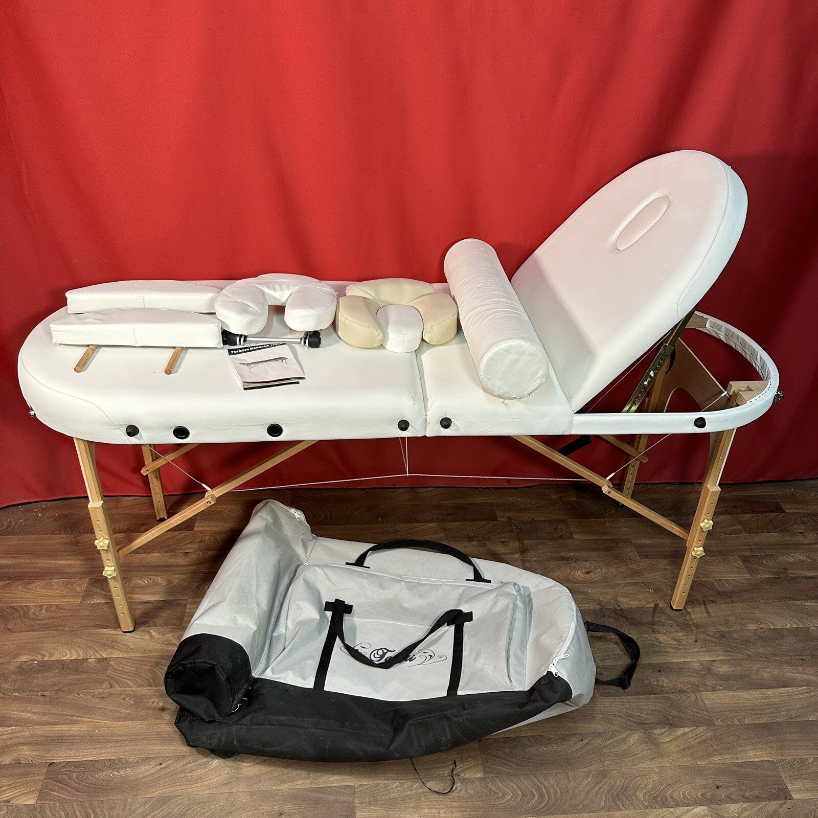Tahiti Portable Massage Table | White Faux Leather | Height Adjustable | Used | Beauty Therapy