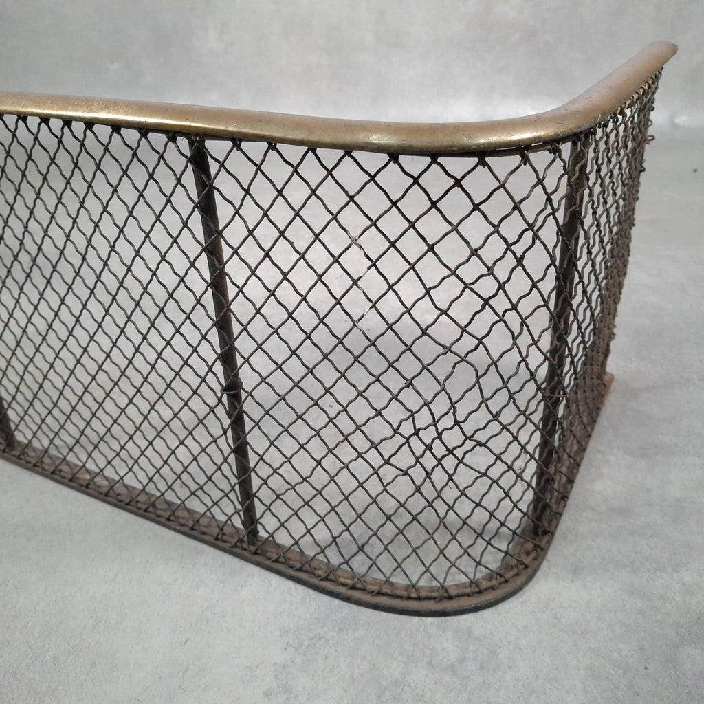 Antique 19th Century Nursery Spark Guard Brass Rim & Wire Mesh Fireplace Screen