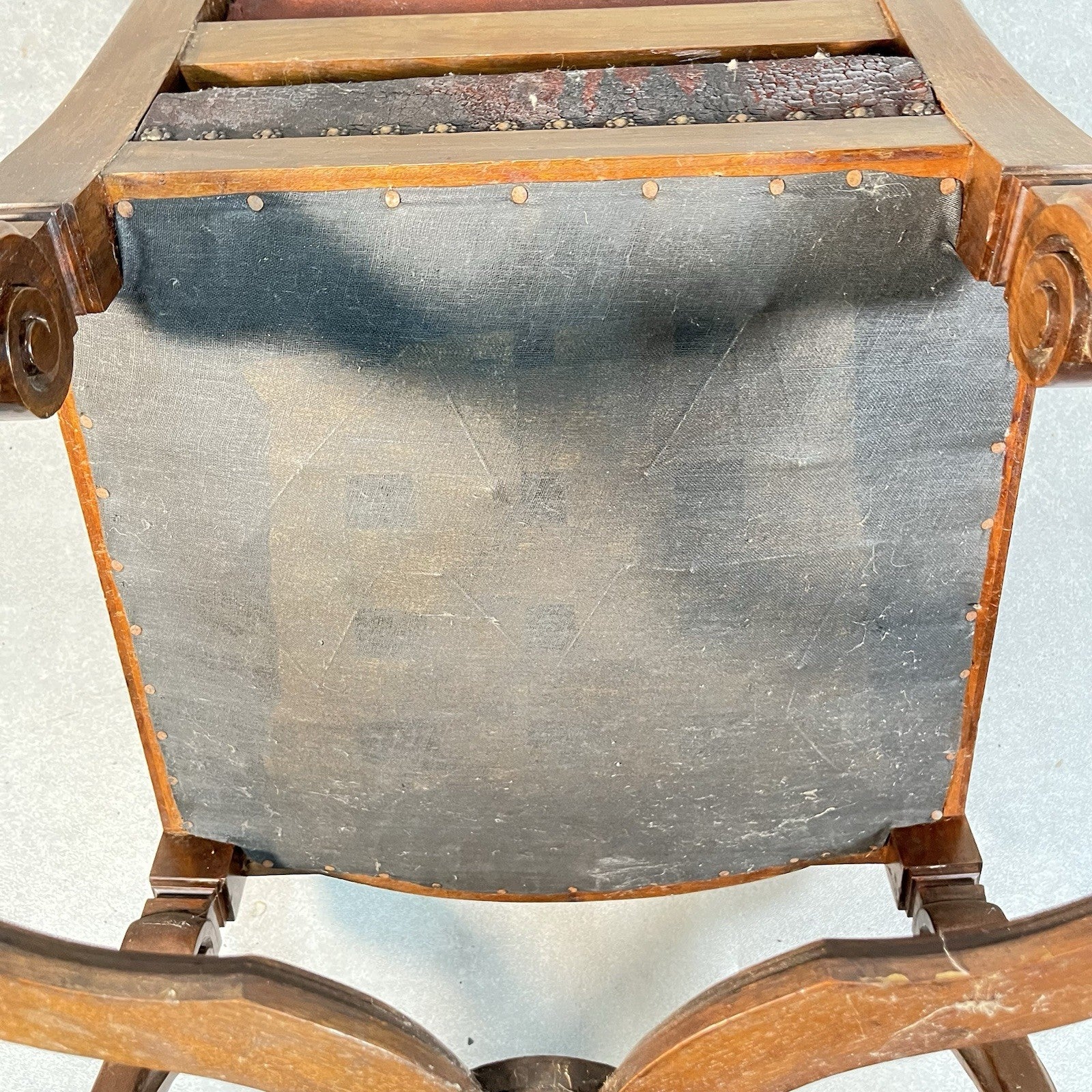 Antique Victorian Renaissance Revival Oak Hall Chair c.1880s Tooled Leather Seat