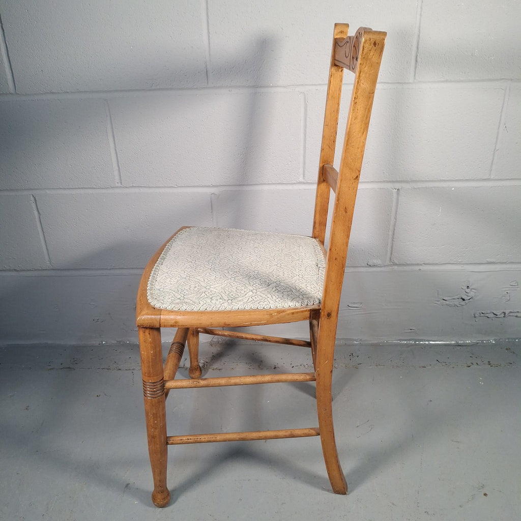 English Country Chair Turned Legs Occacional Bedroom Chait Seat Vintage