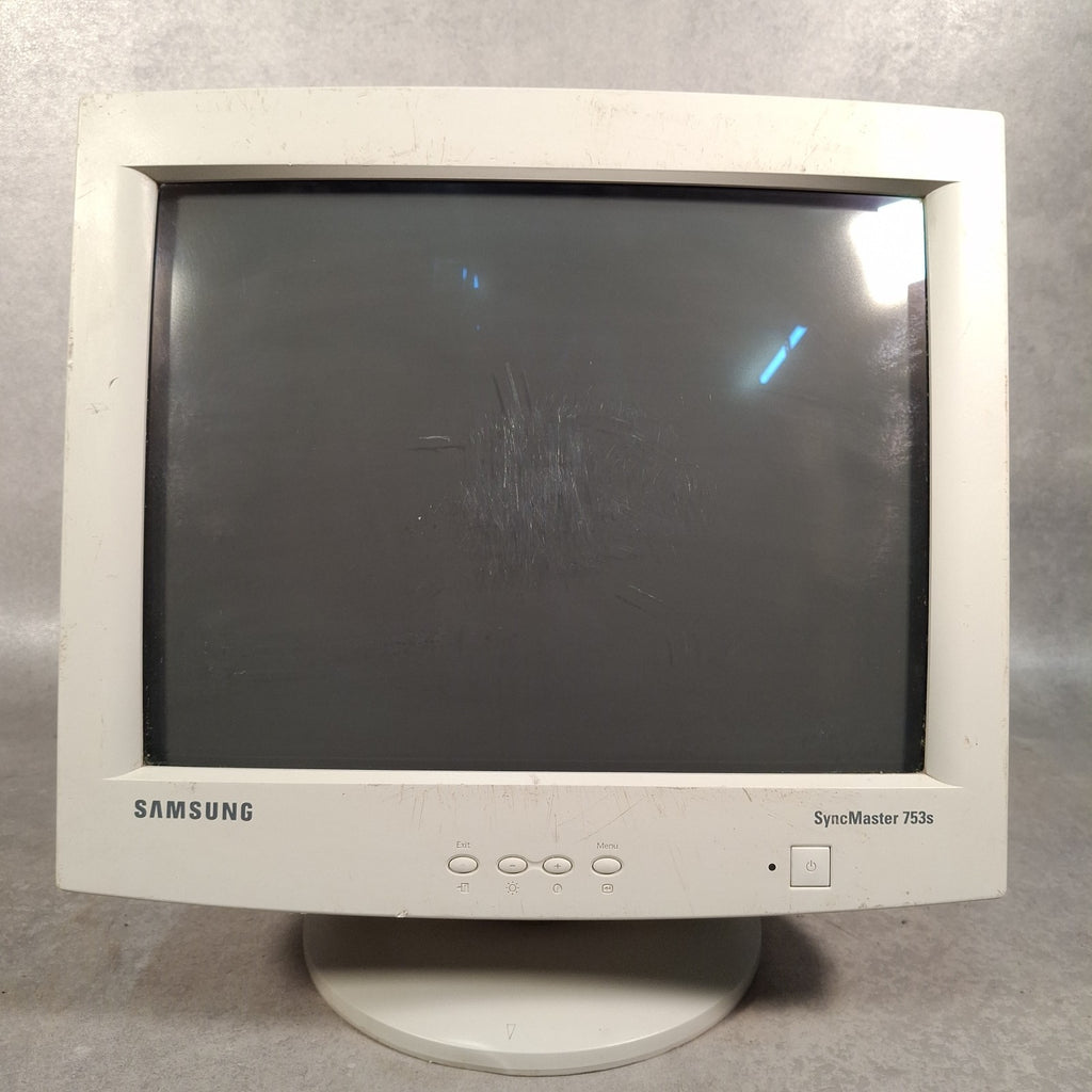 Samsung SyncMaster 753S 17" CRT VGA Monitor | 2002 | Retro PC | Used | No Power Cable