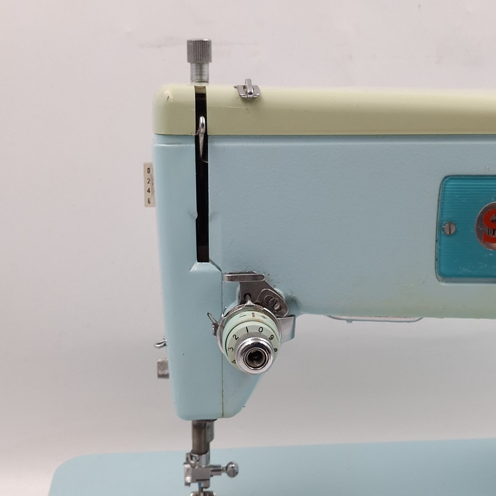 Vintage 60s Singer 347 Electric Heavy Duty Sewing Machine Duck Egg Blue W/pedal
