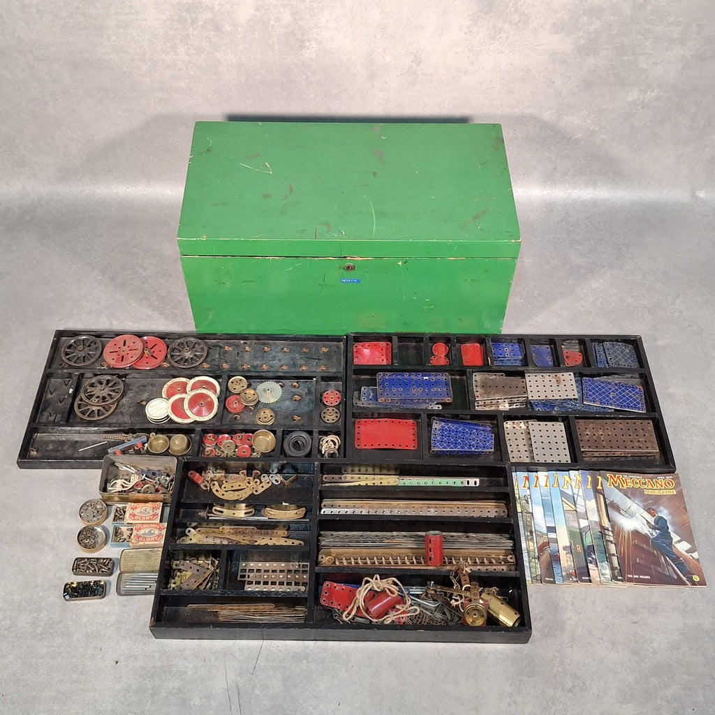 Made In England Meccano 1940s Vintage Set In Original Wooden Box Wheels Plates +