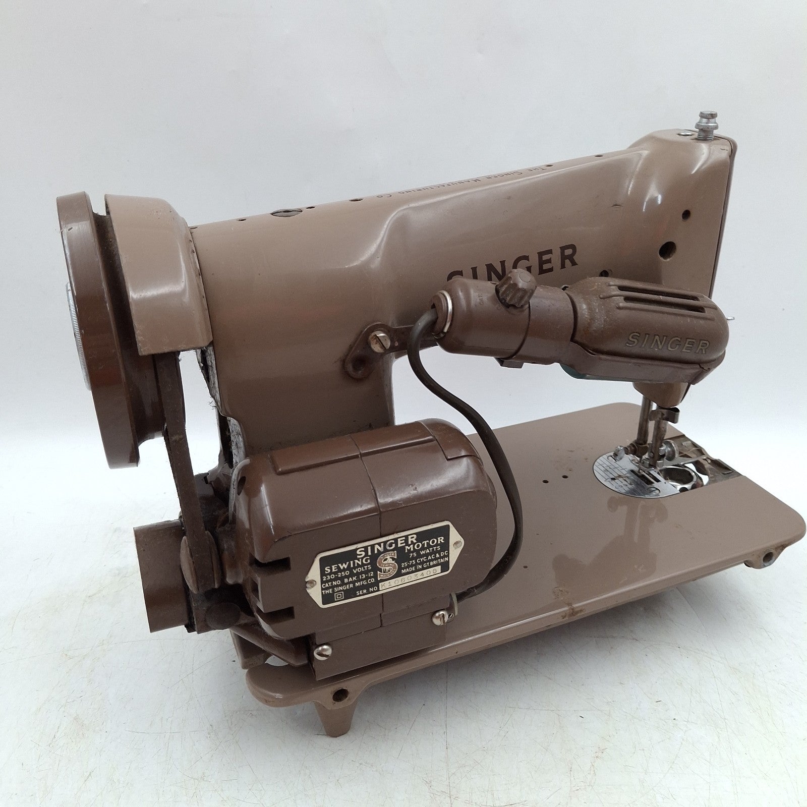 Singer 185K Electric Sewing Machine | Vintage | Faulty / For Parts or Repair | Used