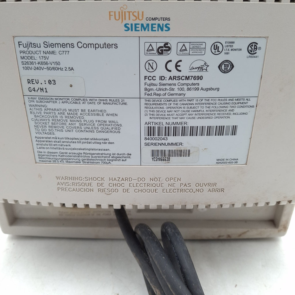 Fujitsu Siemens 16" CRT Computer Monitor | Non-Working | Spares or Repairs | Used Vintage