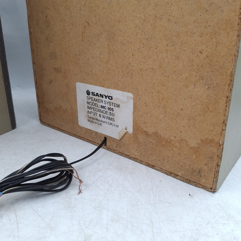 Sanyo MC-105 Passive Bookshelf Speakers - Pair - 8Ω 5W RMS - Made in UK - Vintage - Used
