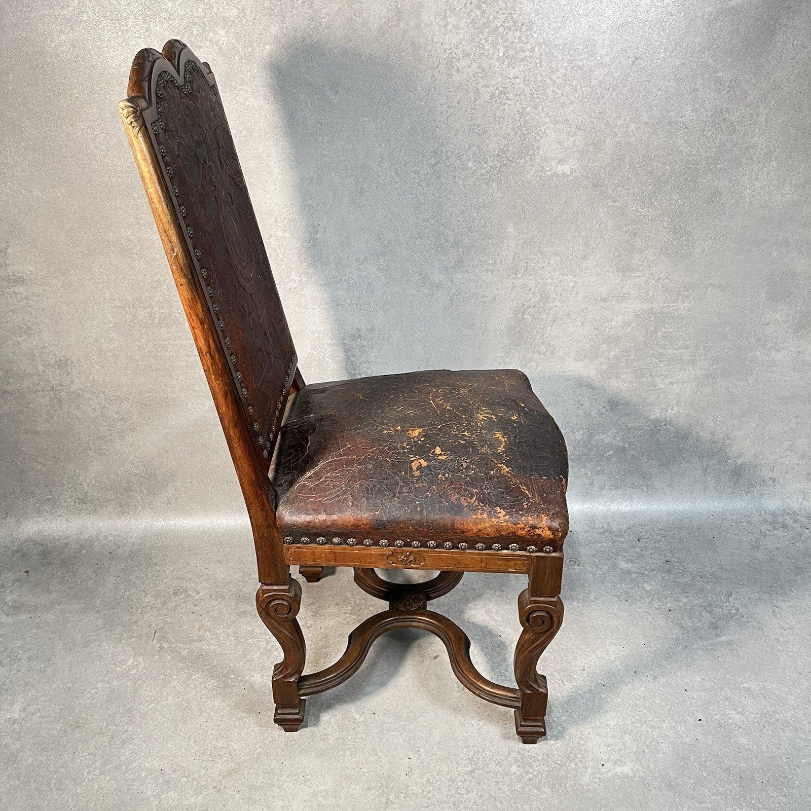 Antique Victorian Renaissance Revival Oak Hall Chair c.1880s Tooled Leather Seat