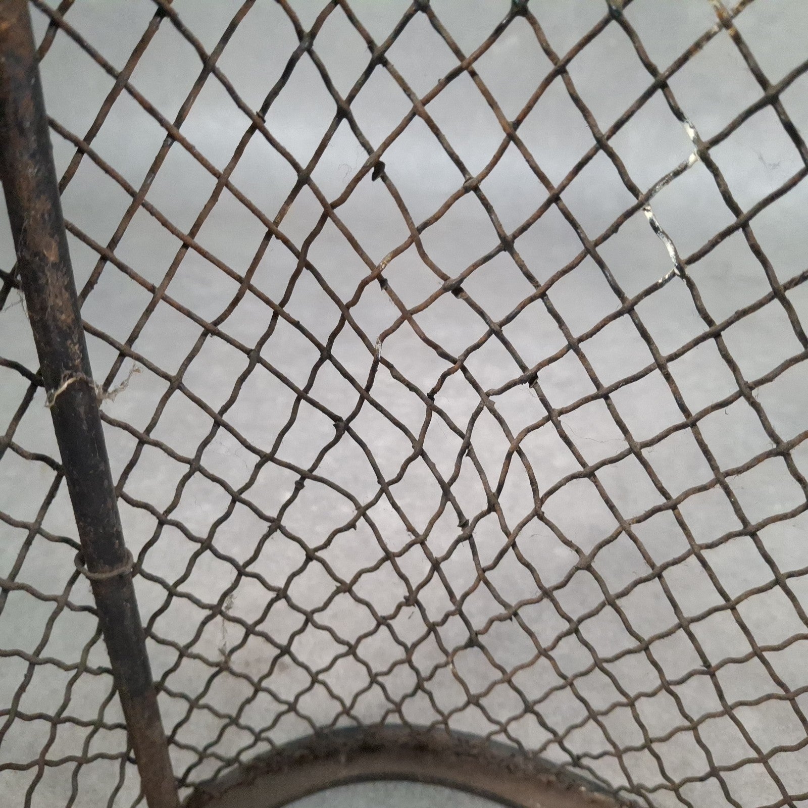 Antique 19th Century Nursery Spark Guard Brass Rim & Wire Mesh Fireplace Screen