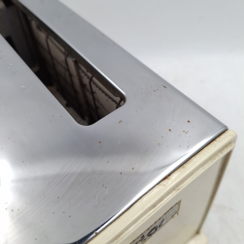 Proctor TJ3 Series 47F 2-Slice Toaster - Vintage Chrome & Cream - Made in USA - 220-240V - Pre-Owned