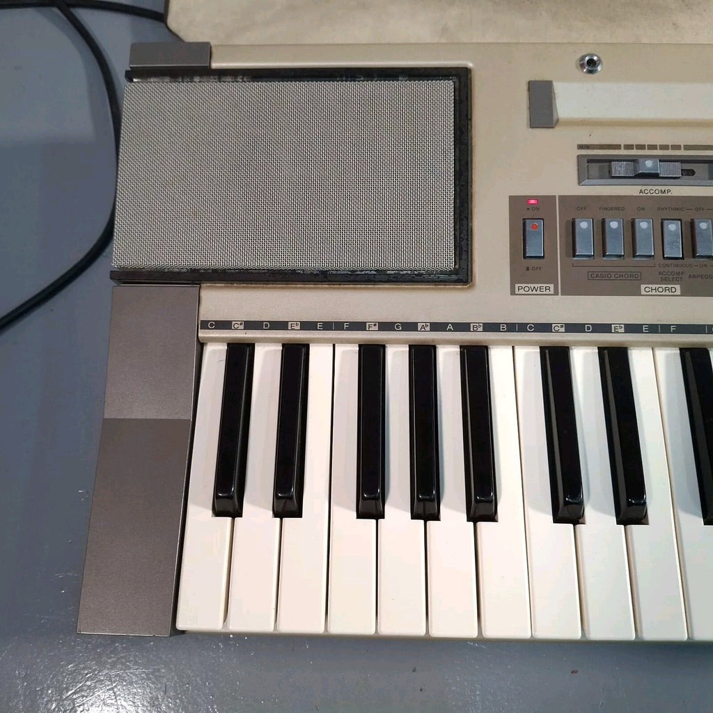 Rare VTG 1983 Casio Casiotone 610 Electronic Musical Keyboard Metal + Receipt