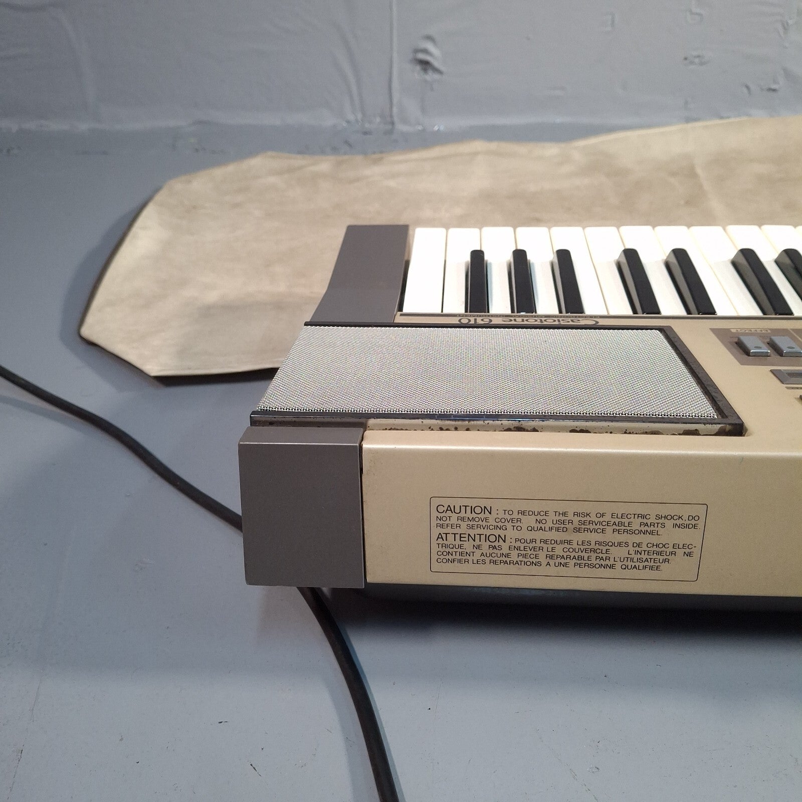 Rare VTG 1983 Casio Casiotone 610 Electronic Musical Keyboard Metal + Receipt