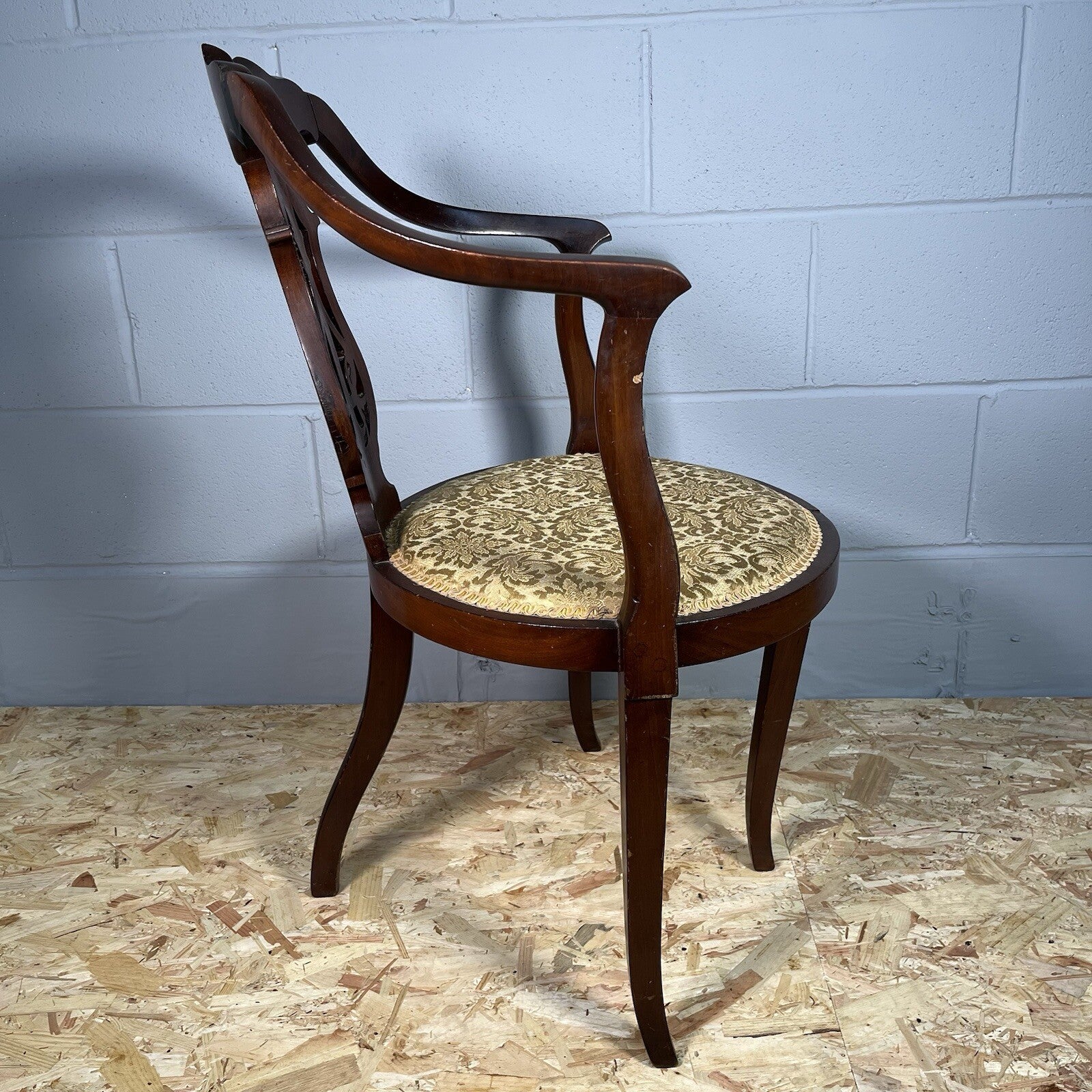 Edwardian Mahogany Upholstered Corner Chair | Oval Base | Antique | Used | Needs Repair