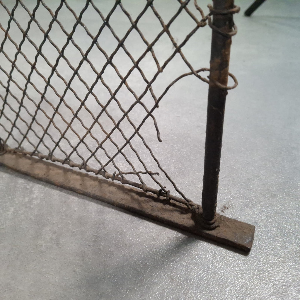 Antique 19th Century Nursery Spark Guard Brass Rim & Wire Mesh Fireplace Screen
