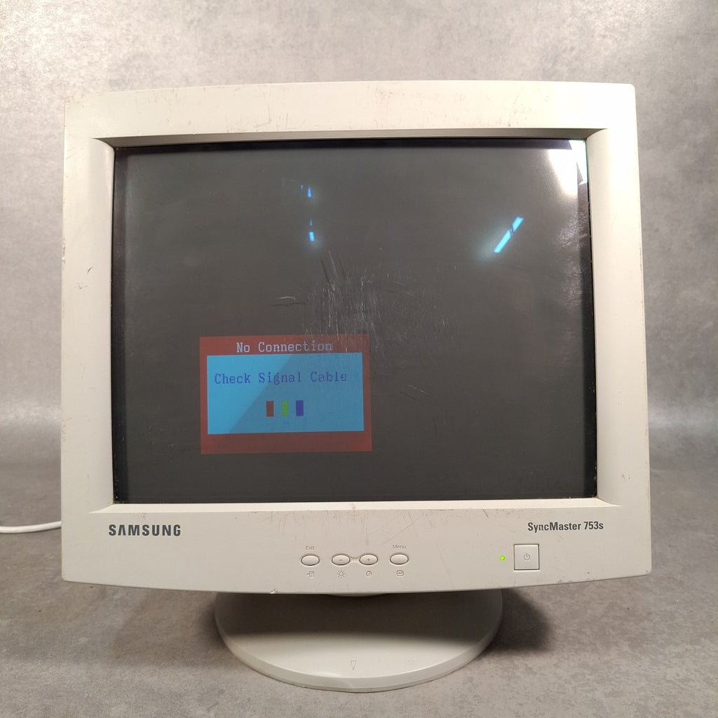 Samsung SyncMaster 753S 17" CRT VGA Monitor | 2002 | Retro PC | Used | No Power Cable