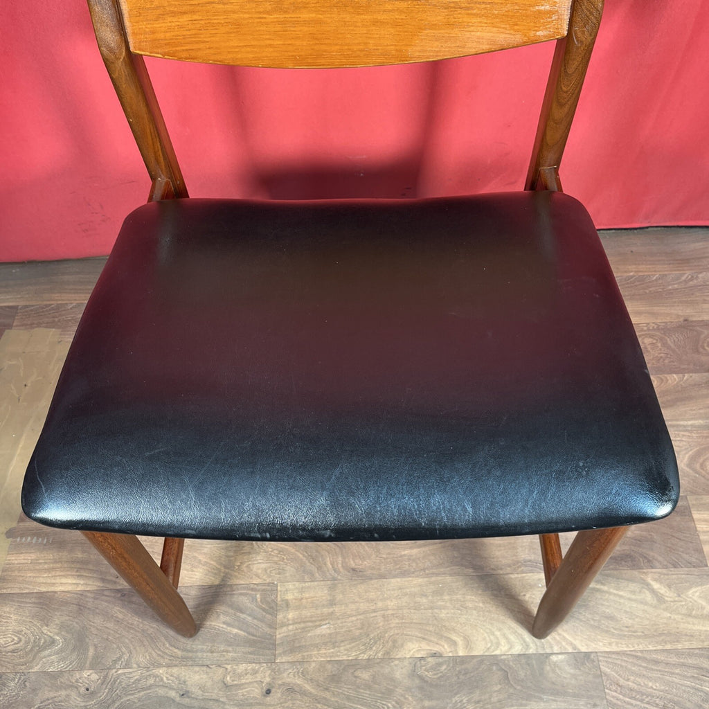 Glostrup Møbelfabrik Vintage Teak & Skai Chair | Danish 1960s Mid-Century | Black Vinyl | Used