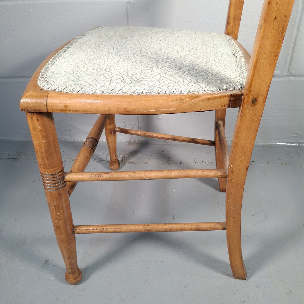 English Country Chair Turned Legs Occacional Bedroom Chait Seat Vintage
