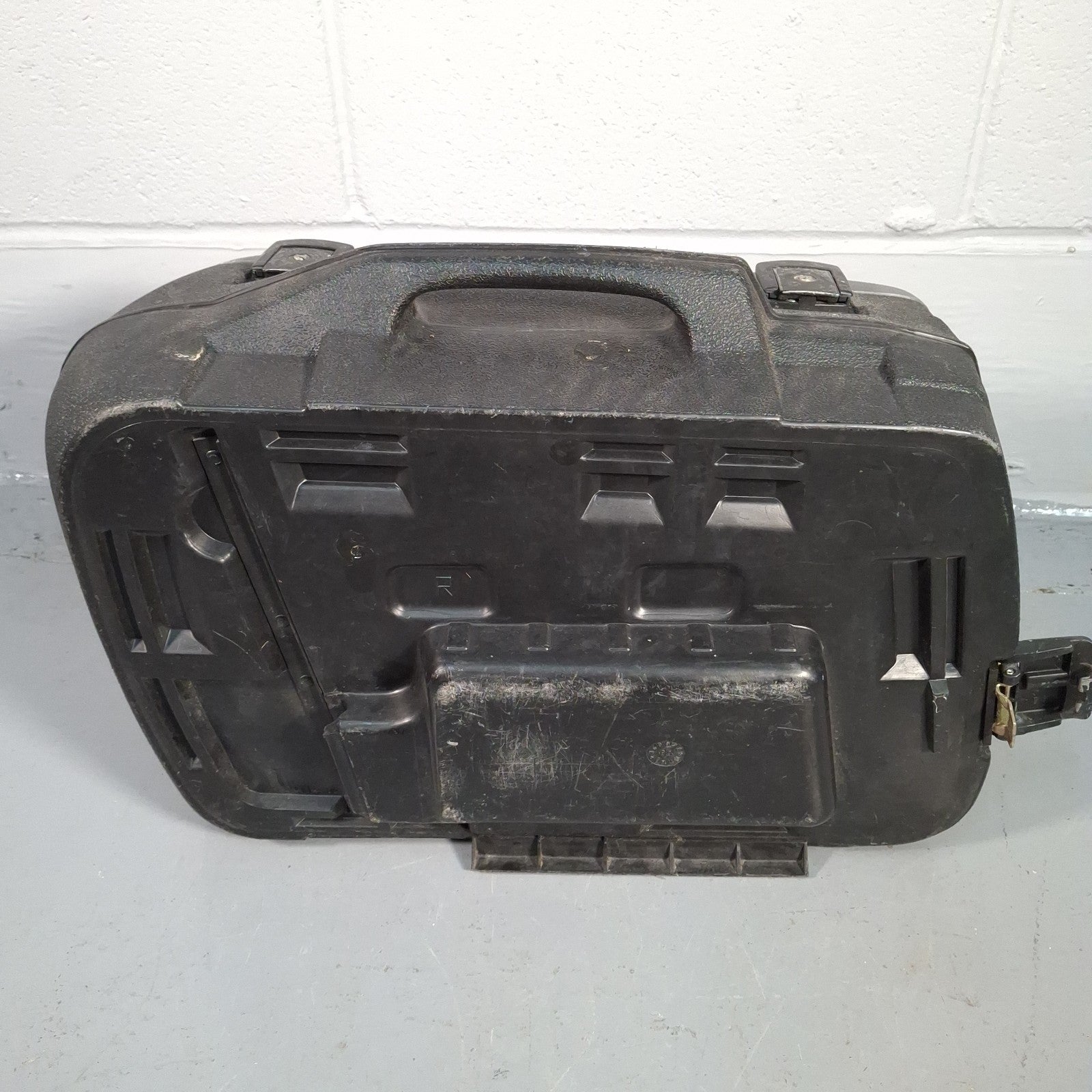 Honda OEM Hardshell Motorcycle Panniers | Believed CB750 Late 1990s-2000s | No Keys | Used