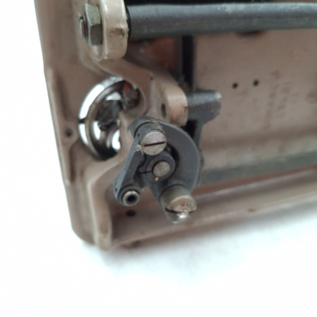 Singer 185K Electric Sewing Machine | Vintage | Faulty / For Parts or Repair | Used