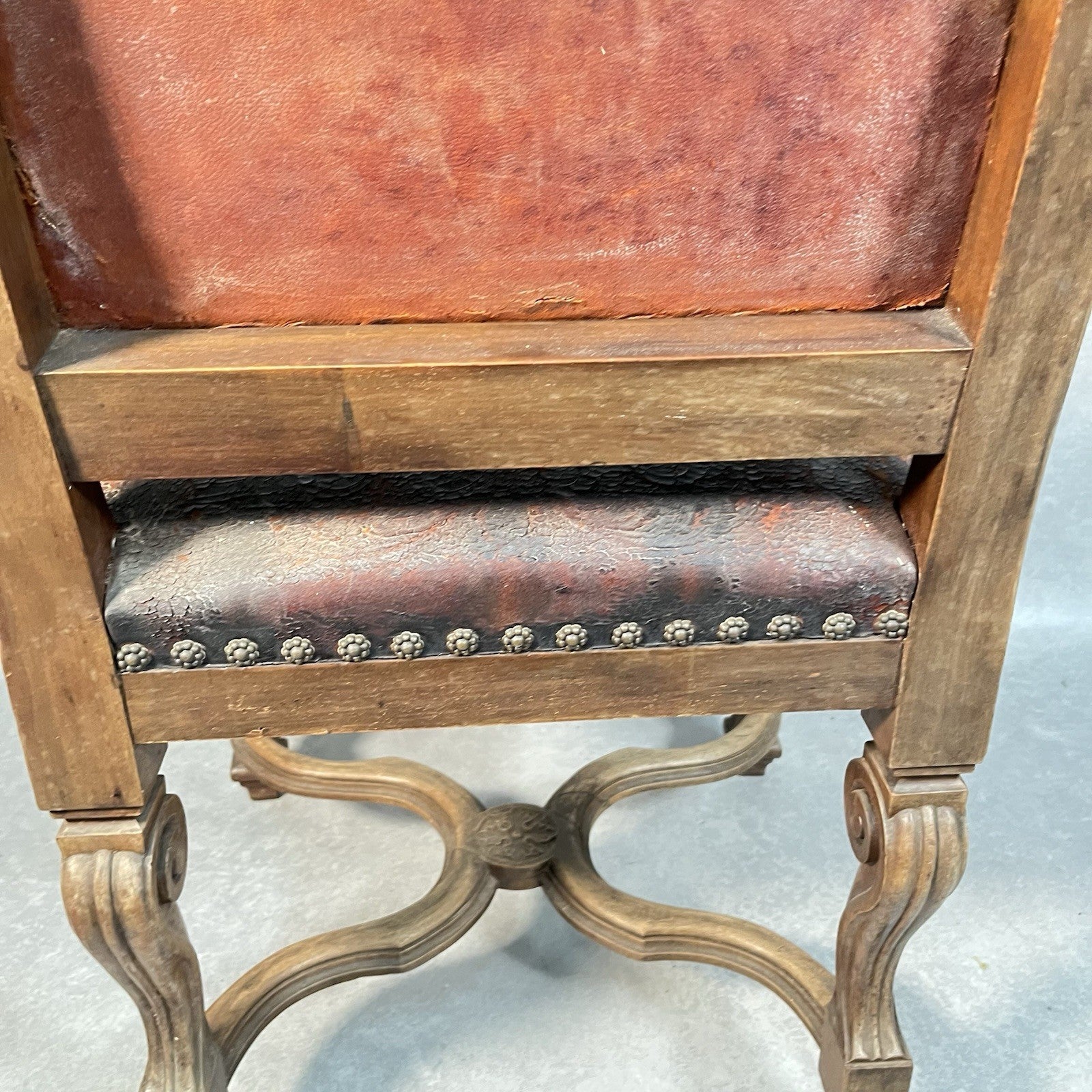 Antique Victorian Renaissance Revival Oak Hall Chair c.1880s Tooled Leather Seat