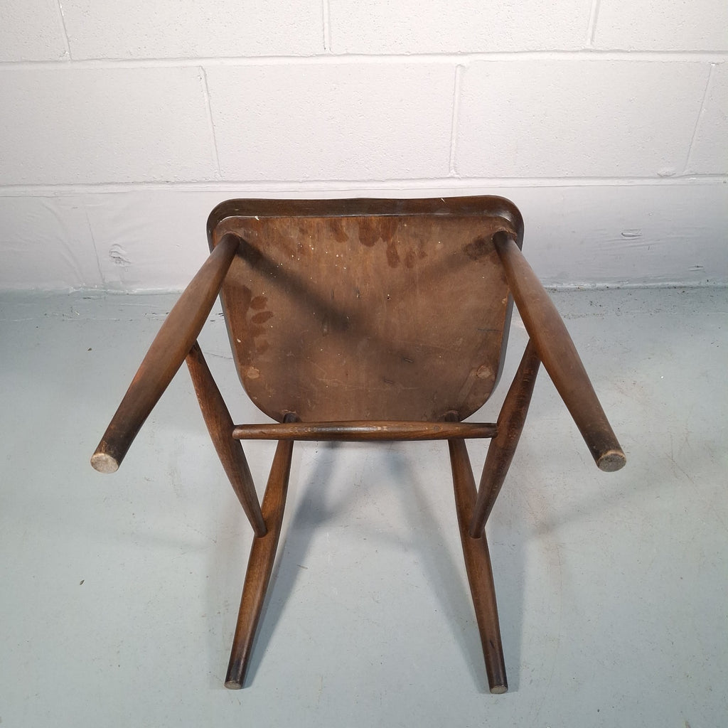 Ercol Blue Label Fleur De Lys Windsor Dining Kitchen Farmhouse Rustic Chair Prop