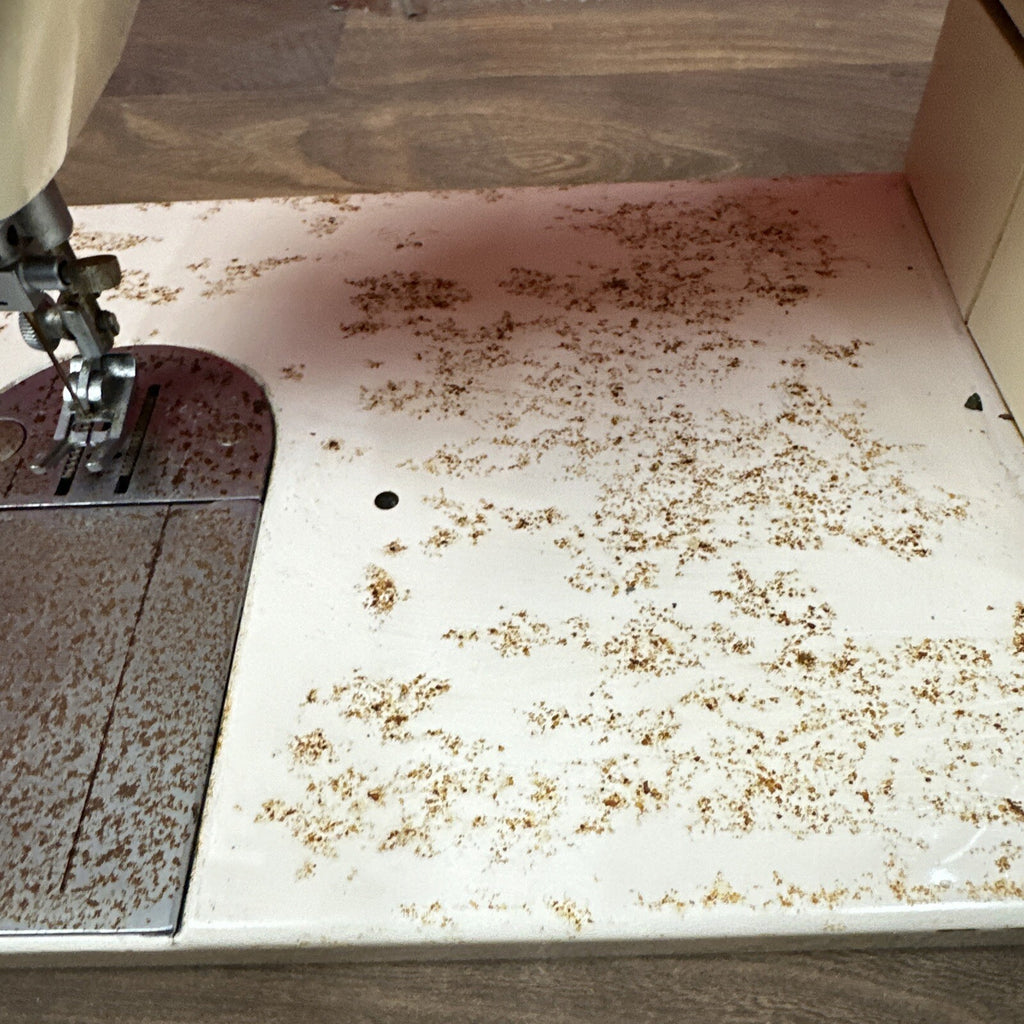 Singer 377 ZigZag Sewing Machine - Used, Untested, No Foot Pedal, For Parts or Restoration