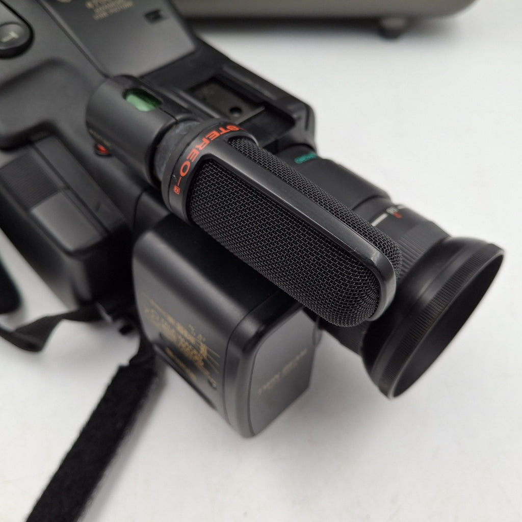 Hitachi VM-S83E S-VHS-C Camcorder with Stereo Mic, Battery, Hard Case & Manual - Used - Untested