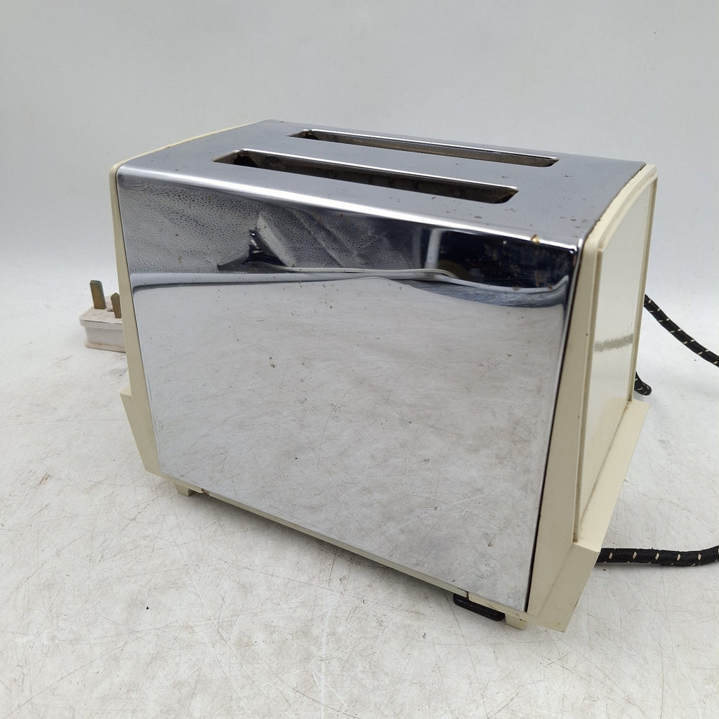 Proctor TJ3 Series 47F 2-Slice Toaster - Vintage Chrome & Cream - Made in USA - 220-240V - Pre-Owned