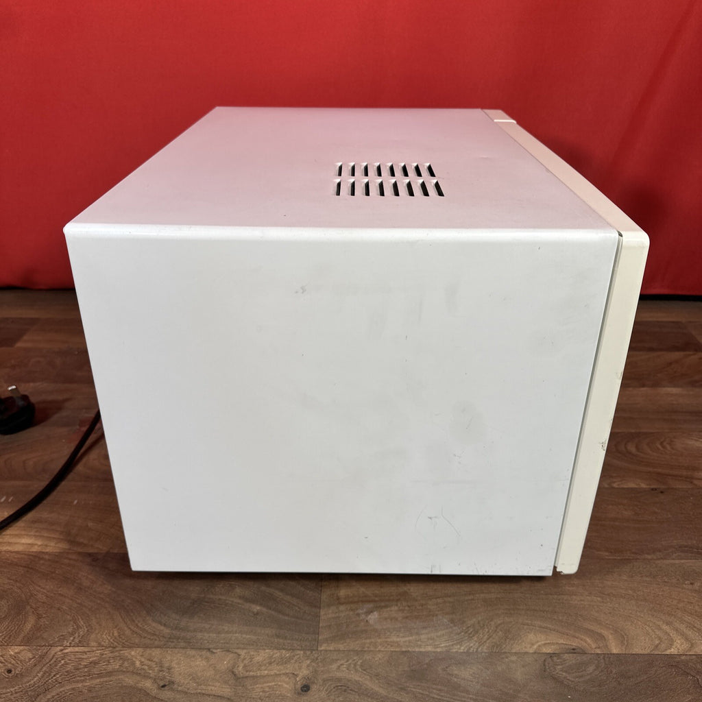 Matsui M150TC Microwave Oven 900w Countertop - White