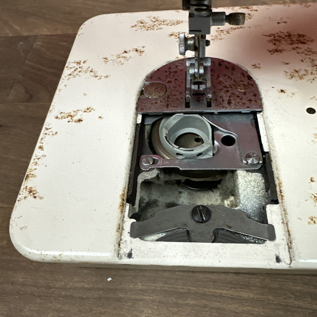 Singer 377 ZigZag Sewing Machine - Used, Untested, No Foot Pedal, For Parts or Restoration