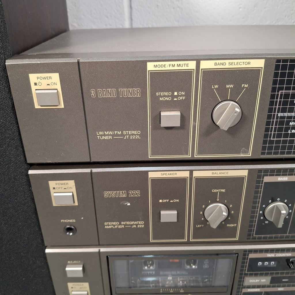 Sanyo Hi-Fi System 222 Tuner Amp Cassette Deck & Speakers — Cassette Deck Faulty