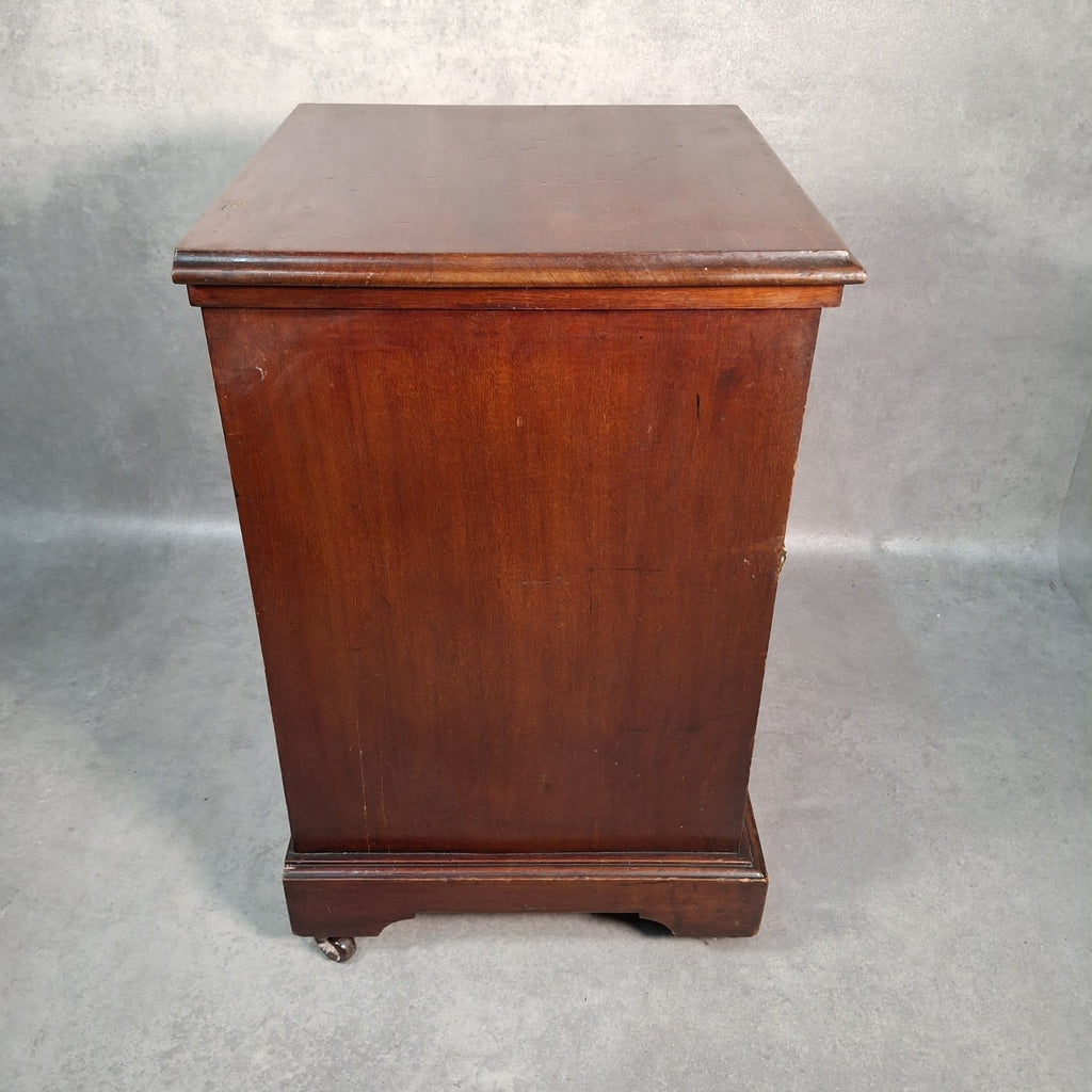 Antique 10” 78rpm Gramophone Record Cabinet on Castors Shellac Disc Storage Unit